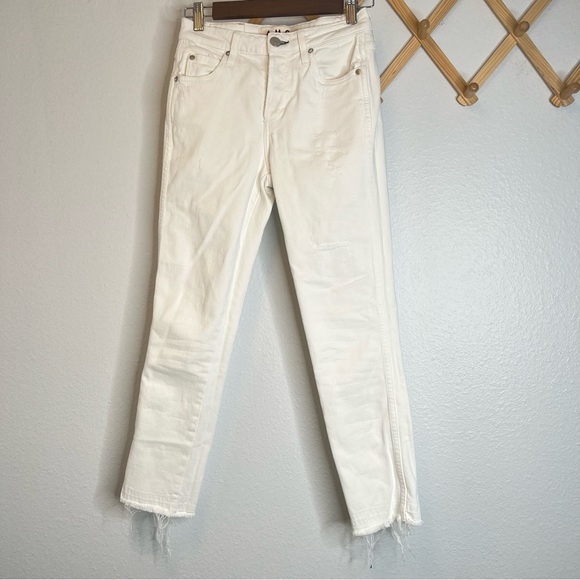 AMO Babe Sea Salt Wash White Cropped Jeans Raw Hem - Picture 7 of 14